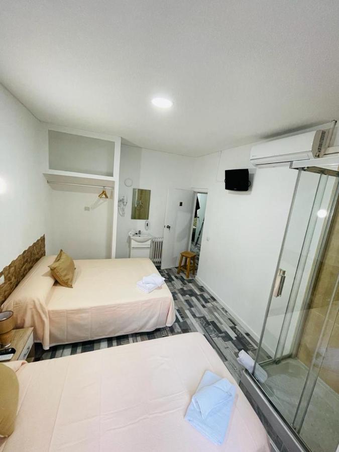 Hostal Noche Y Dia 마드리드 외부 사진