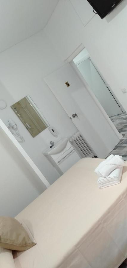 Hostal Noche Y Dia 마드리드 외부 사진